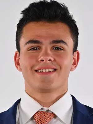 Joshua Karnish headshot