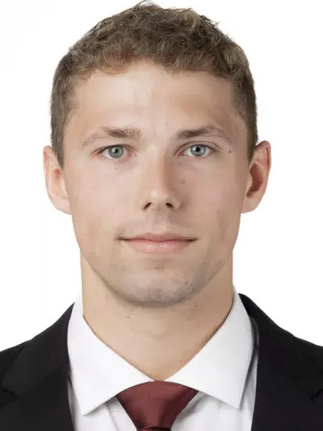 Andrew Takacs headshot