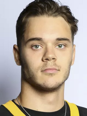 Max Vayrynen headshot