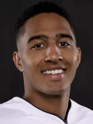 Chase Davis headshot Chase Davis headshot