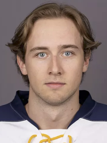 Max Wattvil headshot