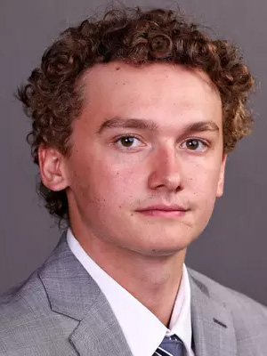 Callum Arnott headshot