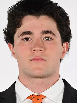 Luc Pelletier headshot