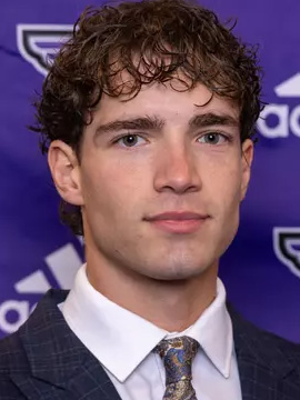 Justin Barker headshot