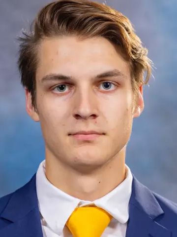 Nathan Rickey headshot