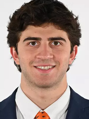 Miles Gunty headshot