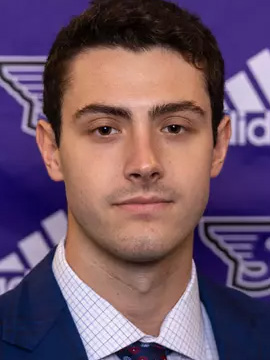 Riley Rosenthal headshot